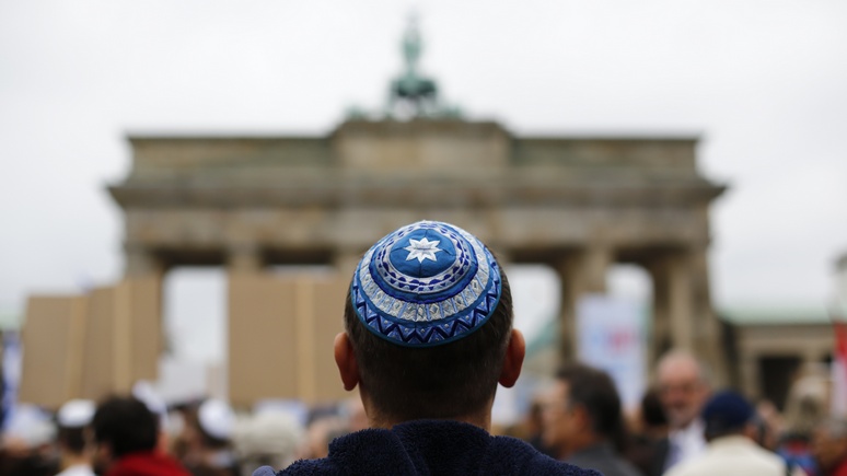 N-TV: в правительстве Германии евреям посоветовали не носить кипы