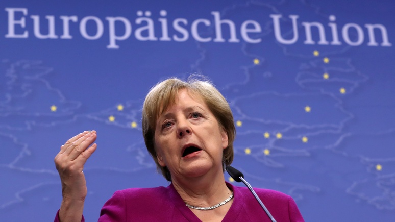 Blick: «вздор» — Меркель отмахнулась от версии Bloomberg об её разочаровании в преемнице