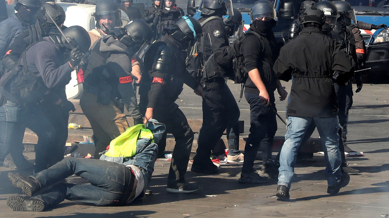 Le Figaro: французская полиция считает, что власти её предали