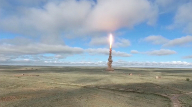 Daily Mirror: Россия успешно испытала новую ракету-перехватчик — для защиты от удара Запада