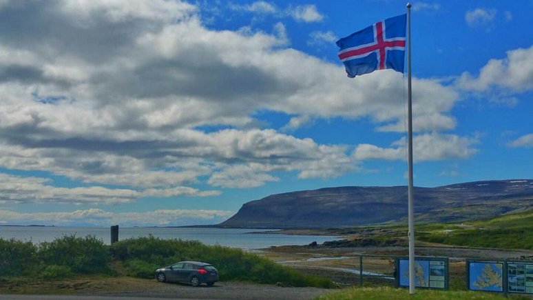 Independent: ради фото в Instagram российский блогер навлёк на себя гнев исландцев