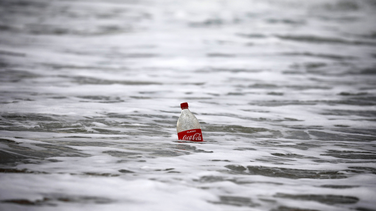 Libération: Франция стала лидером по производству пластикового мусора в Средиземноморье
