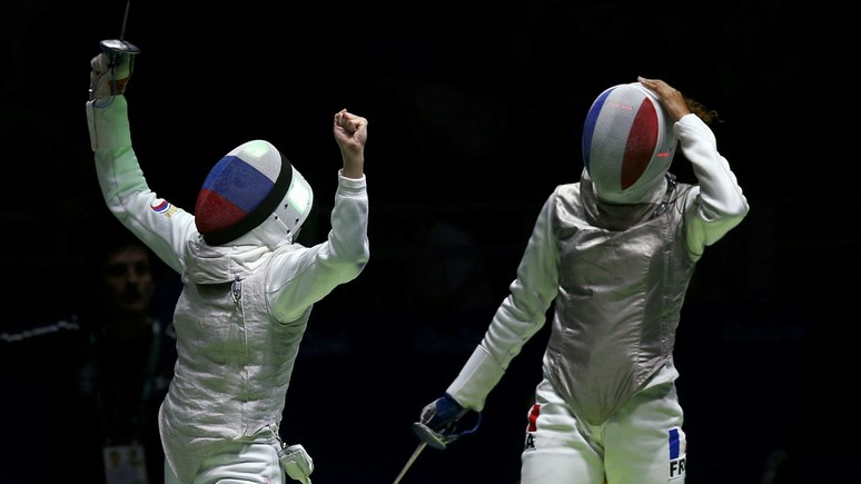 Le Figaro: россиянки взяли золото ЧЕ по фехтованию, но их стиль француженкам «не очень нравится»