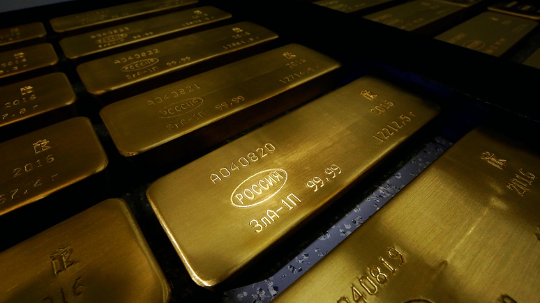 Обозреватель Bloomberg: ставка России на золото оправдалась и вдохновила другие страны