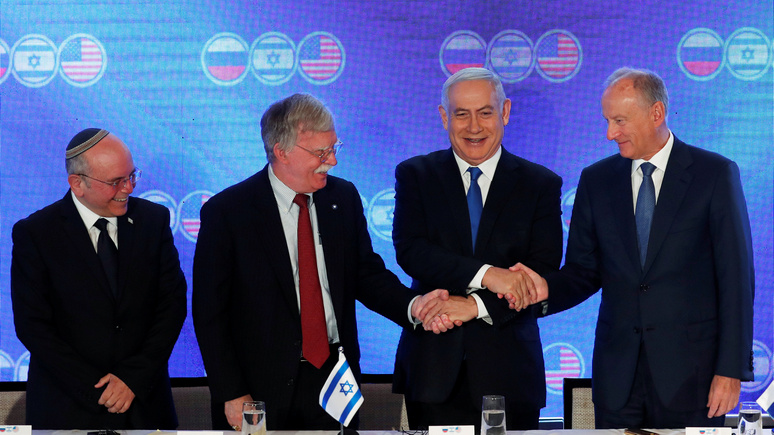 Широкая основа для взаимодействия — Jerusalem Post назвала исторической трёхстороннюю встречу в Иерусалиме