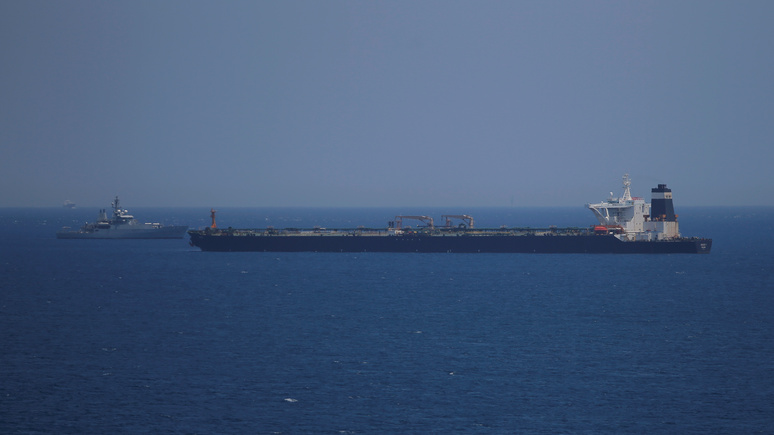 Guardian: Испания пожалуется на Британию за захват иранского танкера в районе Гибралтара