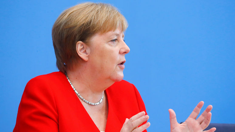 Times: Меркель предупредила Россию не вмешиваться в европейскую политику