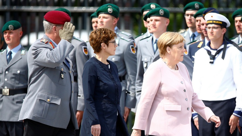 N-TV: Меркель и Крамп-Карренбауэр собрались вооружать бундесвер