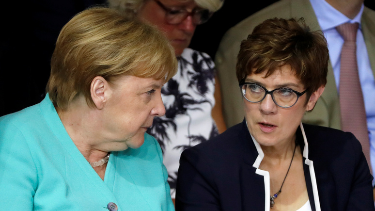 ZDF: нового министра обороны Германии освистали в бундестаге за «низкий поклон перед Трампом»
