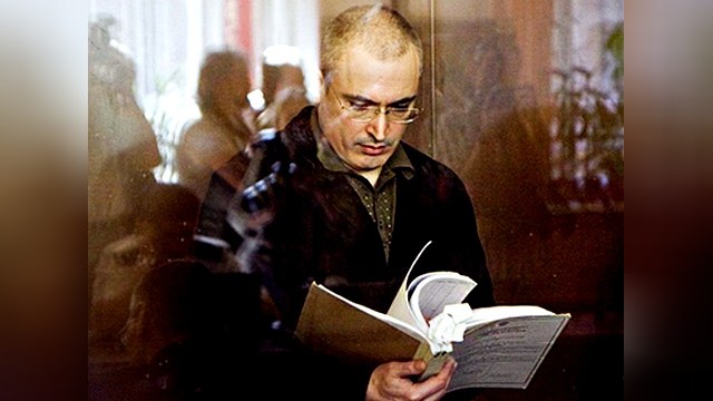 Обстоятельства могут вынудить Ходорковского покинуть Россию