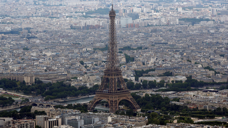 Le Figaro: парижскую мэрию раскритиковали за раздутый бюджет и низкую эффективность работы