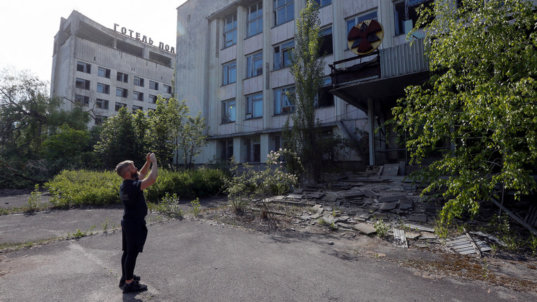 СТРАНА: на Украине зафиксировали нашествие сталкеров на Чернобыль