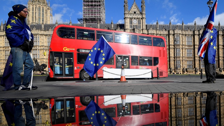 Zeit: при «жёстком» брексите Лондон сразу ограничит свободу передвижения для граждан ЕС