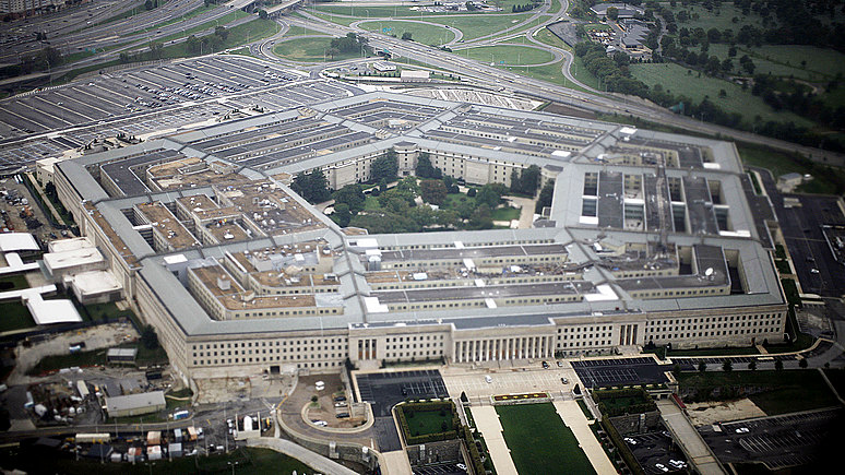 Contra Magazin переименовал Пентагон в «имперское министерство войны и интервенций»
