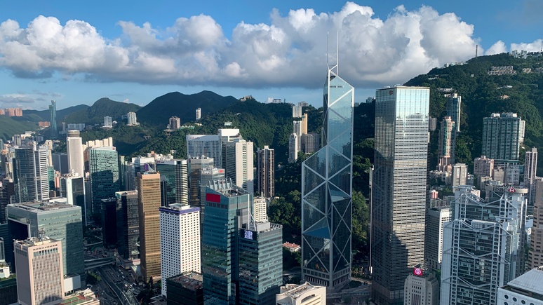 Guardian: перемещение китайских войск вызвало тревогу у жителей Гонконга
