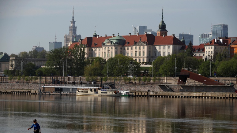 Немецкий историк: польским политикам удобно выставлять свою страну жертвой Германии