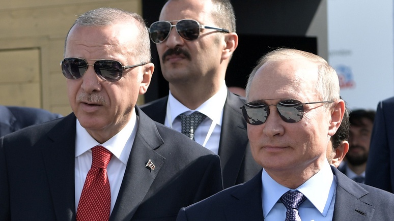 Обозреватель Foreign Policy: Путин умело манипулирует Эрдоганом