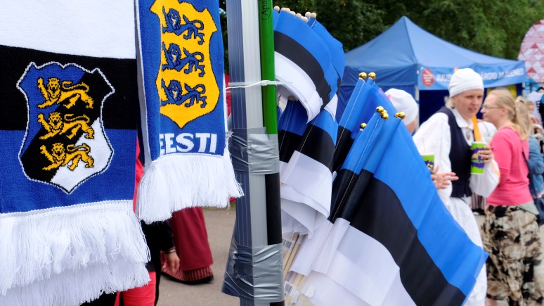 ERR: глава МВД Эстонии призвал не упрощать получение гражданства — а то «сотни тысяч» россиян захотят стать эстонцами