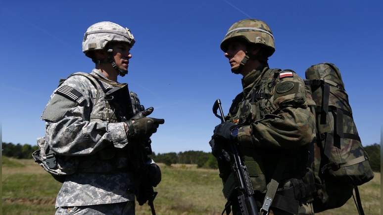 Fox News: Варшава рассчитывает, что США помогут ей сдержать «военные амбиции» России