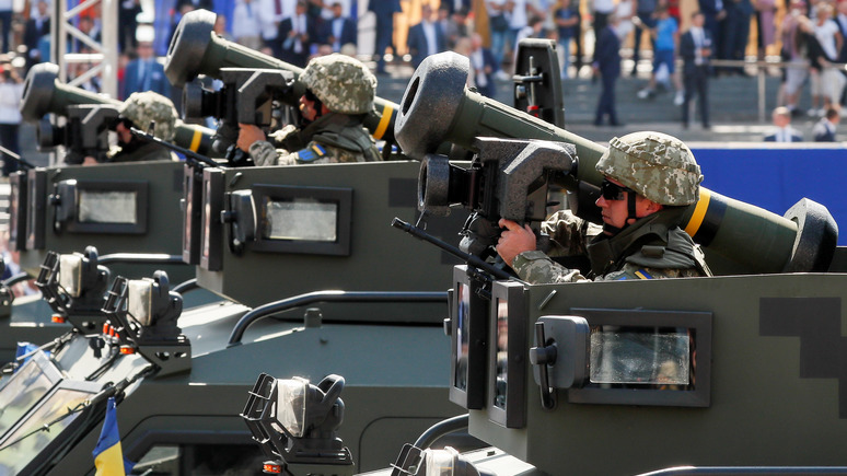 Politico: американская военная помощь Украине стала «страховкой от российской агрессии»