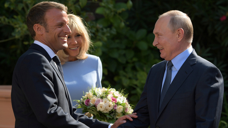 Reuters: курс Макрона на сближение с Россией может расколоть ЕС