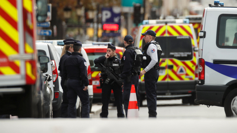 Le Figaro: теракт в парижской полиции показал глубину проникновения радикального ислама во французский госаппарат 