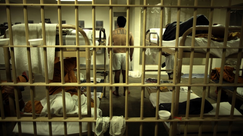 Die Zeit: катастрофические условия — Калифорния закроет частные тюрьмы, несмотря на «предпочтения» Трампа