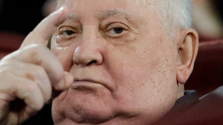 La Nouvelle Tribune: Михаил Горбачёв призывает мировых лидеров умерить пыл