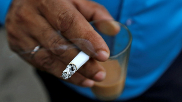 Guardian: не только убивает — курение увеличивает риск депрессии и шизофрении