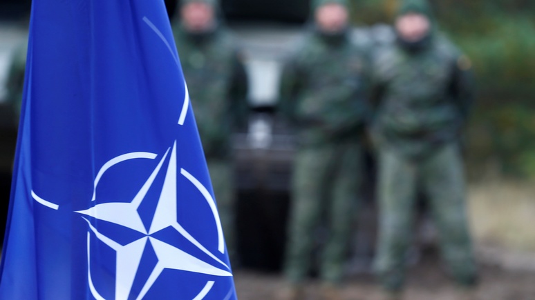 SRF: парадокс НАТО — «смерть мозга» на пике силы 