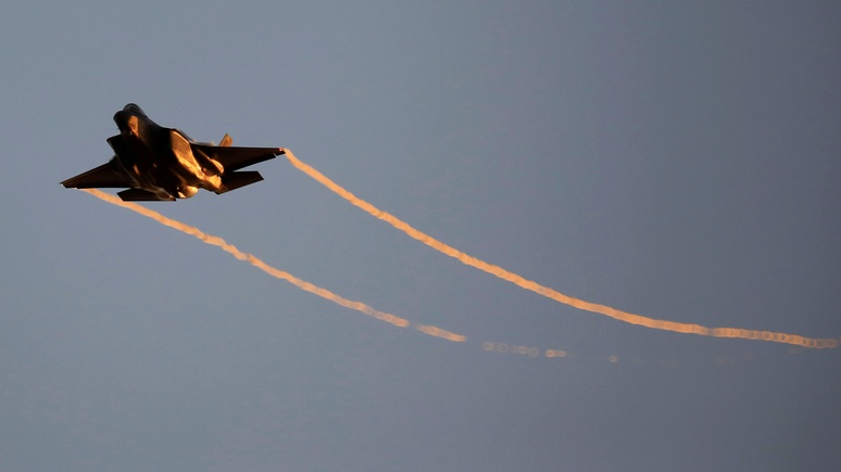 Fox: Пентагон ради «сдерживания России» отправит в Европу более 50 F-35 — возможно, с ядерным оружием