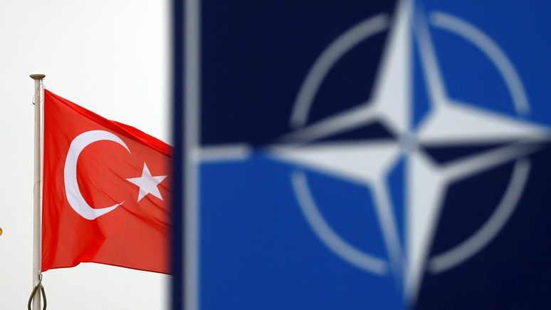 Süddeutsche Zeitung разглядела российский след в нежелании Турции одобрить план НАТО по «защите» Польши и Прибалтики