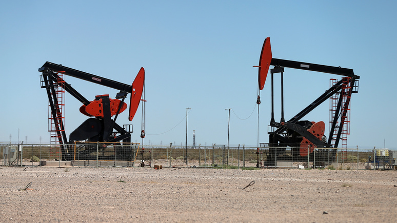 Bloomberg: «золотому веку» американской сланцевой нефти предсказали конец