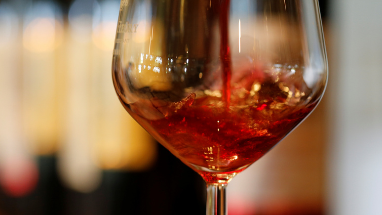 Le Figaro: учёные разоблачили миф о пользе красного вина