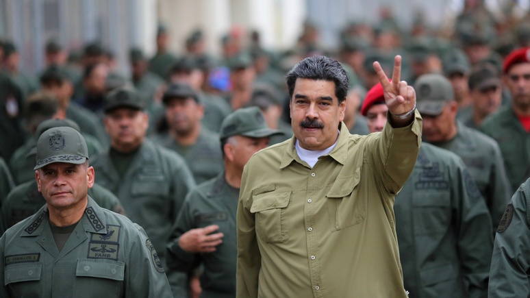 El Periódico: «выбить зубы империализму» — Мадуро объявил о новых военных учениях