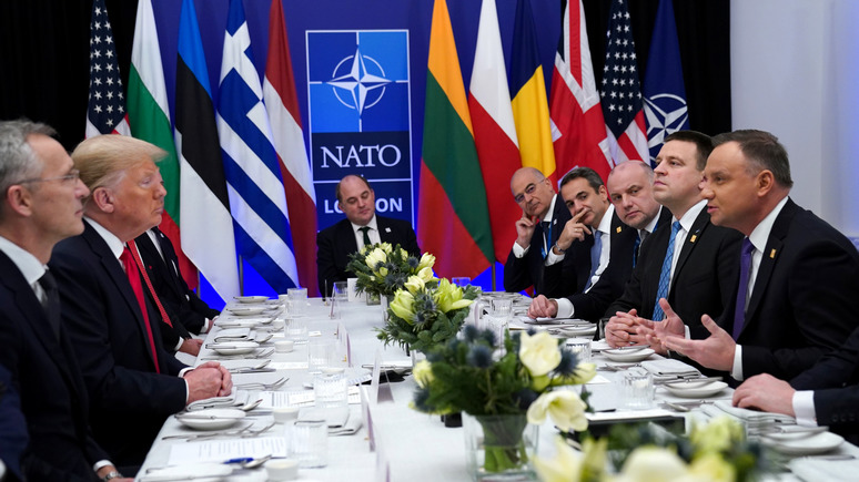 Politico: Трамп предложил принять в НАТО страны Ближнего Востока