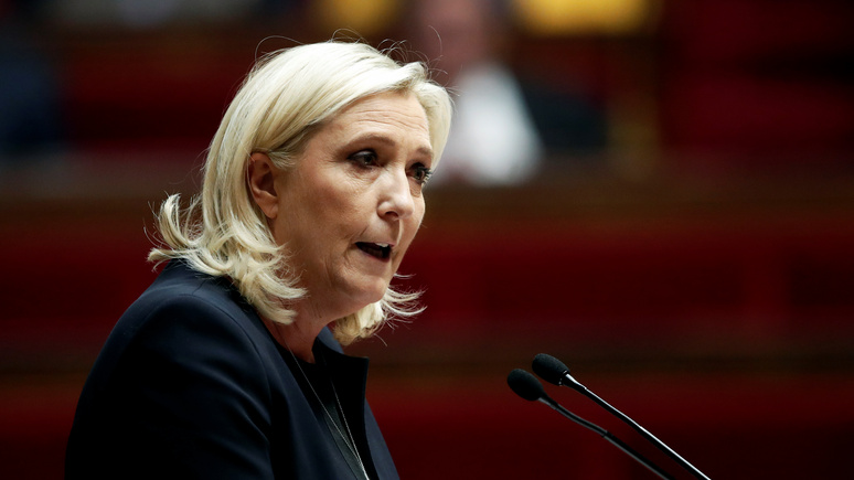 Le Figaro: Ле Пен осудила агрессию против Макрона, напомнив о его ответственности за социальный взрыв