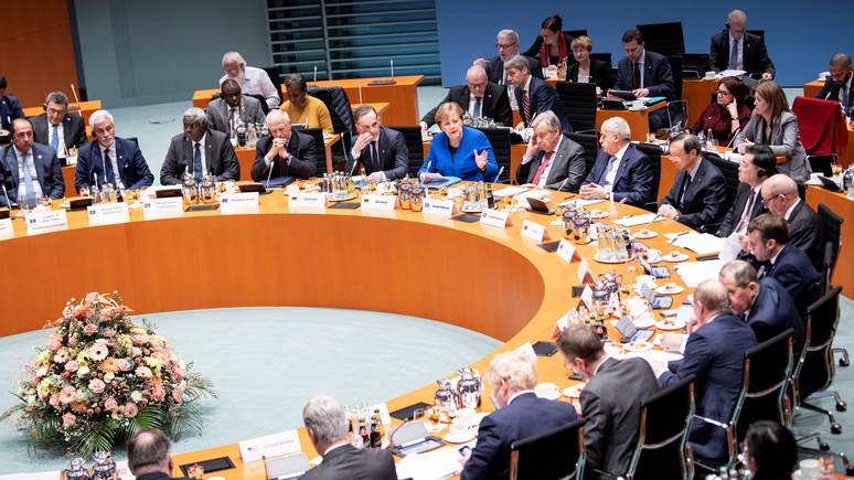 NZZ: Германия громко праздновала «свои» успехи по Ливии, но притихла при намёке на военное участие