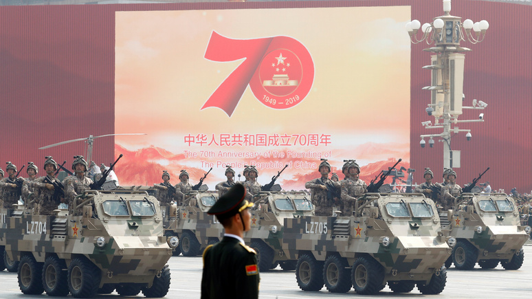 Для защиты и давления: немецкий эксперт рассказал, зачем Китай наращивает военную мощь