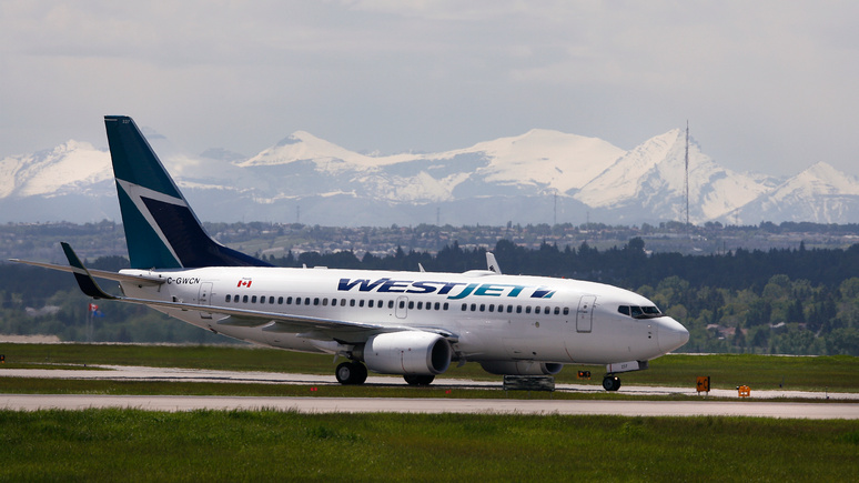 L’Express: канадский самолёт вернулся в аэропорт из-за шутки пассажира о коронавирусе