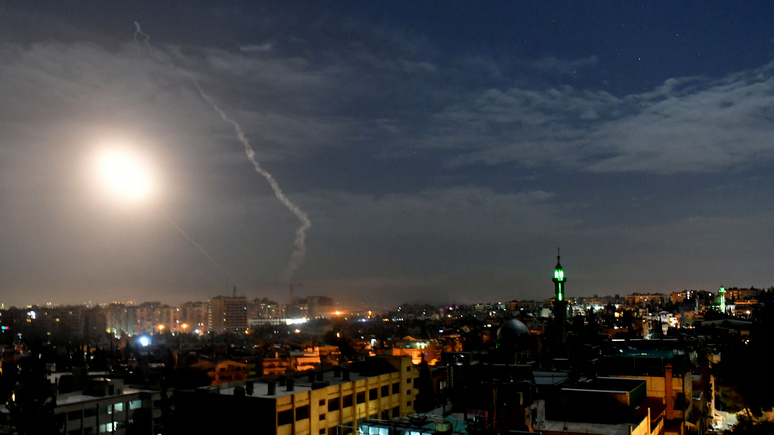 Die Zeit: сирийские ПВО отразили воздушный удар Израиля по Дамаску
