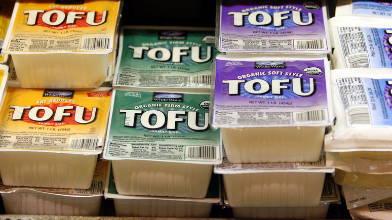 Times: «вреднее для организма и опаснее для планеты» — британские учёные развенчали миф о преимуществах тофу перед мясом