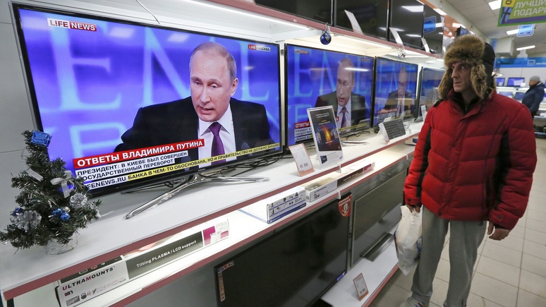 Guardian: многие россияне уже не могут себе представить власти без Путина