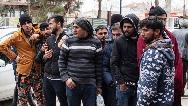 AC: лавина беженцев из-за вмешательства Запада на Ближнем Востоке предвещает конец Европы