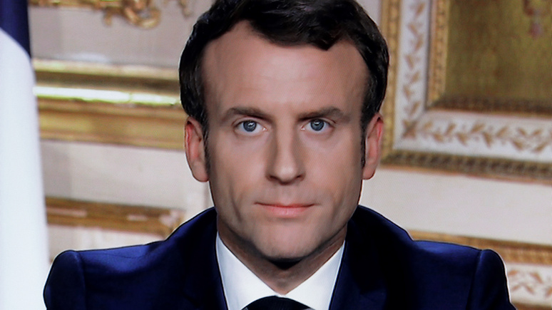 Le Monde: Макрон объявил во Франции карантин — оппозиция считает, что уже слишком поздно
