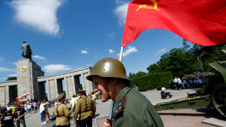 Die Welt: Красная армия взяла Берлин вместо американцев благодаря дезинформации
