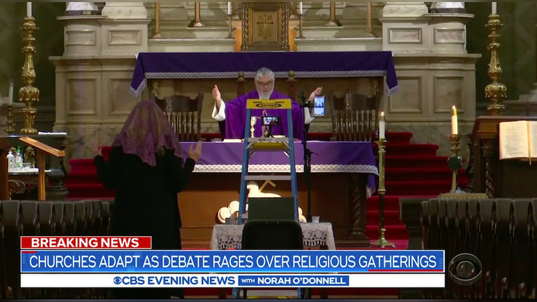 CBS News: церкви в США нашли необычные способы празднования Пасхи