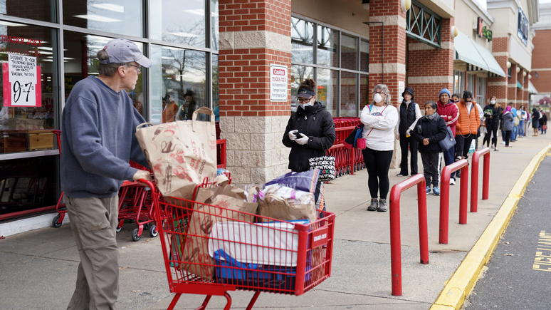 Американские эксперты: коронавирусный кризис угрожает рабочему классу, но власти США думают о топ-менеджерах