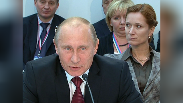 Путин прописал россиянам и мёд, и горькое лекарство