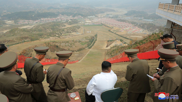Times: Северная Корея строит большую базу для ядерных ракет 